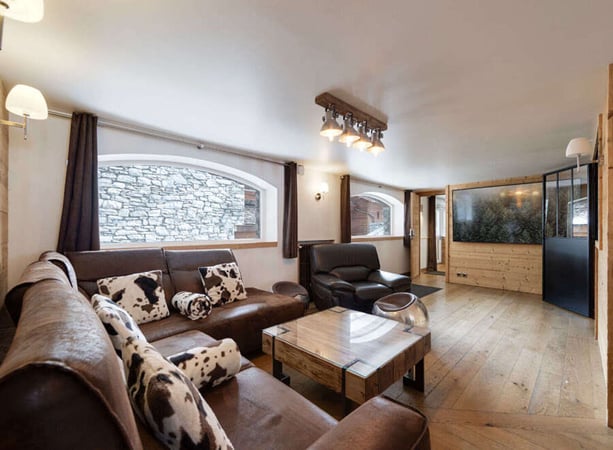 Apartment in Val-d'Isere - view 1