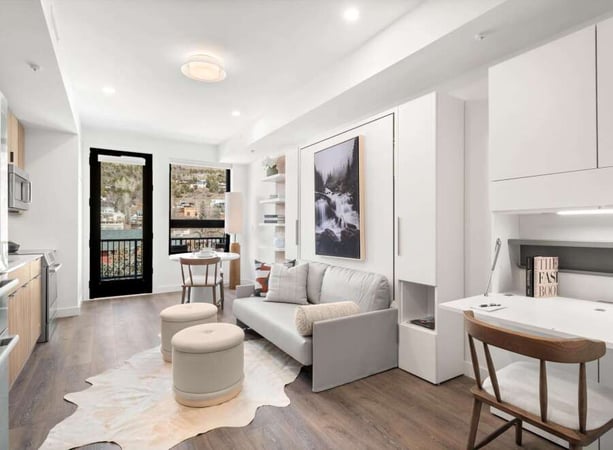 House in Basalt - view 1