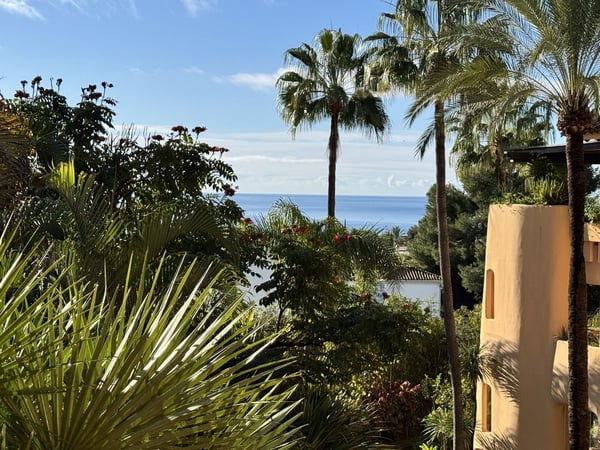 Apartment in Marbella - view 1