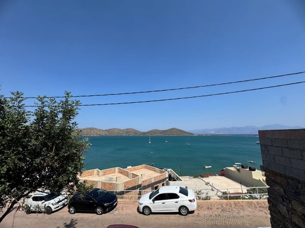 House in Agios Nikolaos - view 1