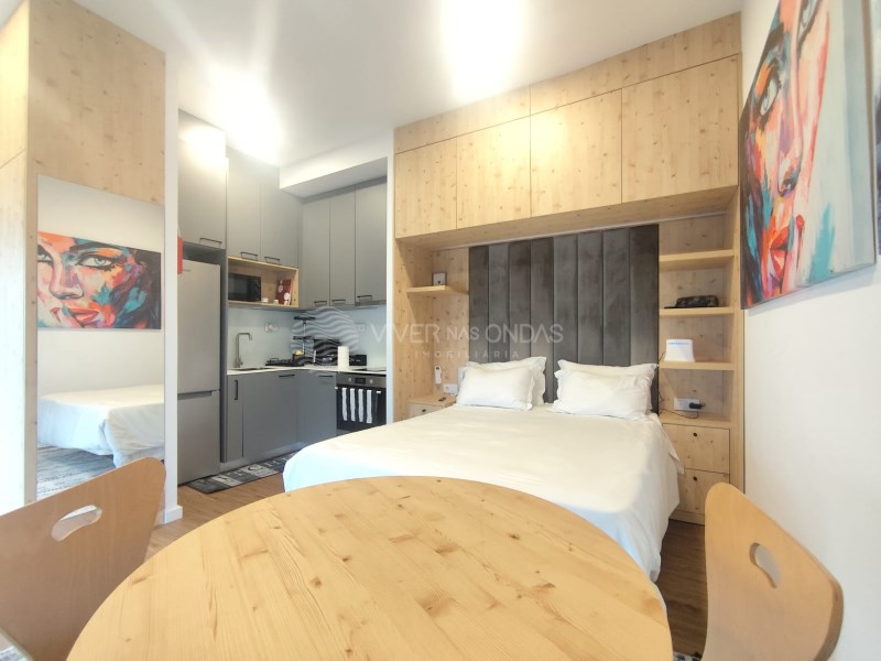 House in Paranhos - Image 2