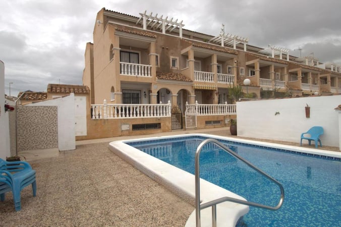 House in Dehesa de Campoamor - view 1