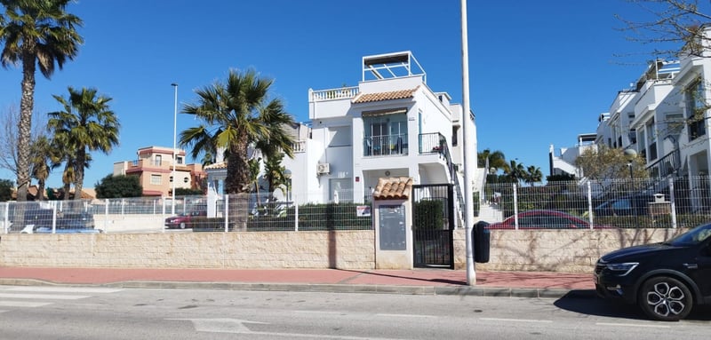 House in Torrevieja - view 1
