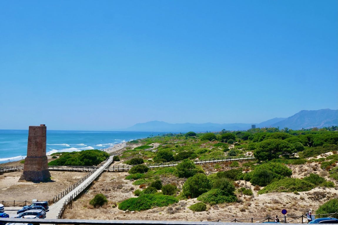 Apartment in Cabopino - Image 2