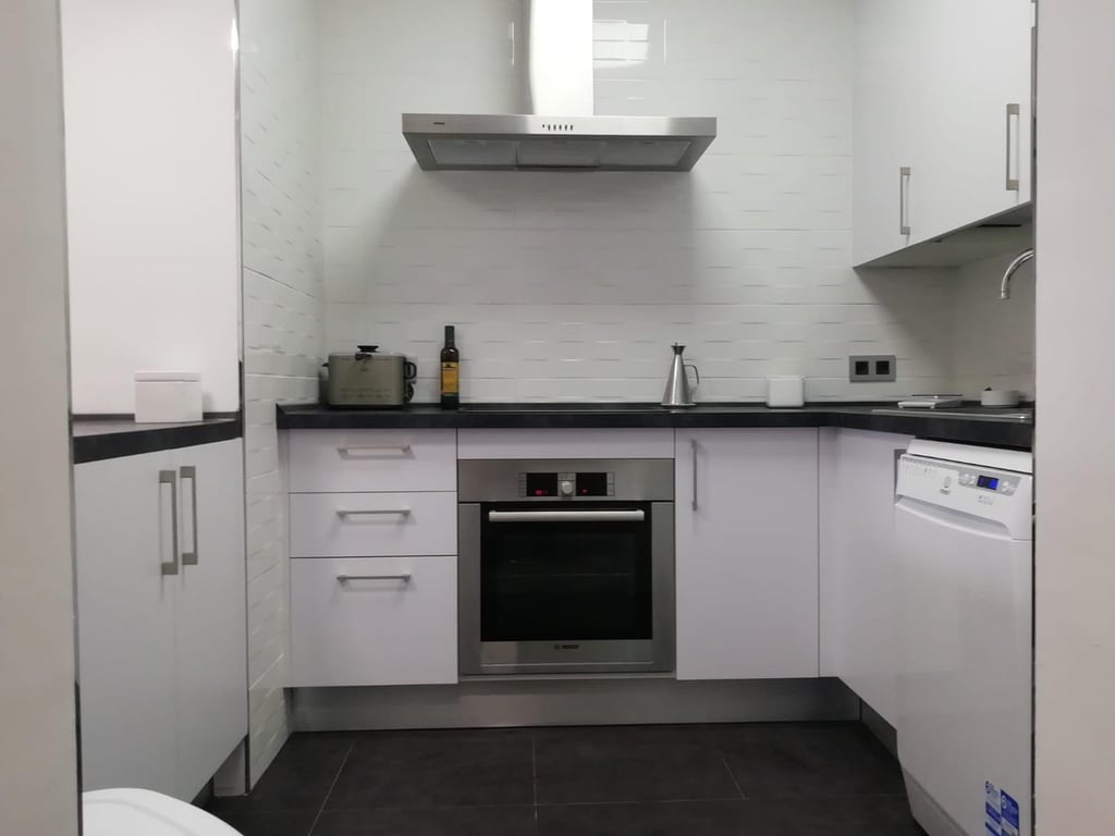 Apartment in Fuengirola - Image 2