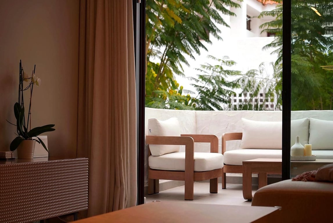 Apartment in Nueva Andalucia - Image 3