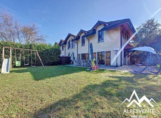 House in Allinges - view 1