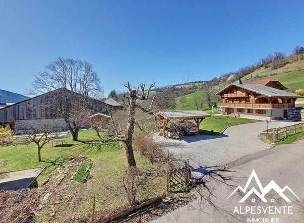 House in Bernex - view 1