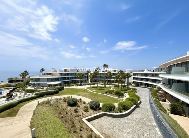 Apartment in Estepona - view 1