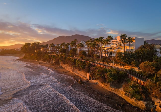 Apartment in Estepona - view 1