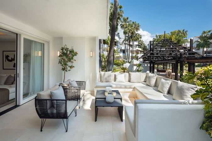 Apartment in Guadalmina - view 1