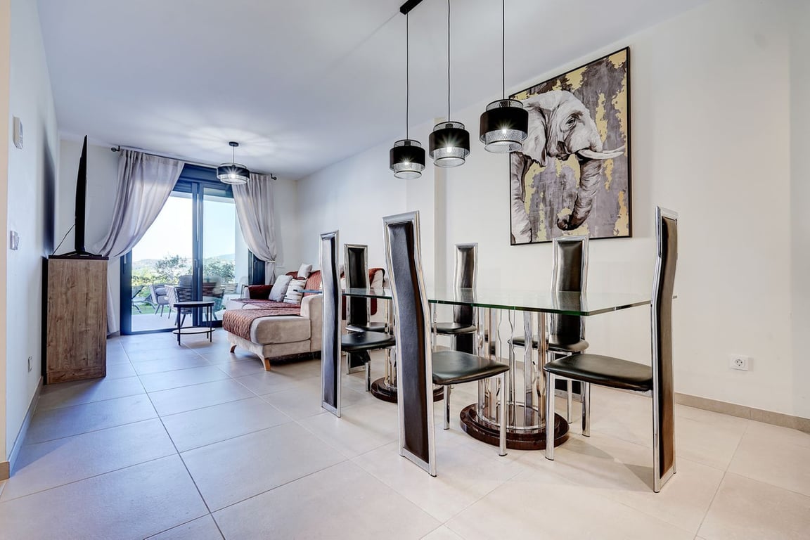 Apartment in Calla de Mijas - Image 3