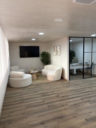 Apartment in Nueva Andalucia - view 1