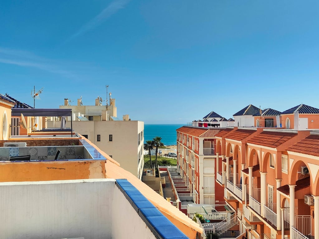 Penthouse in Torrelamata - Image 2
