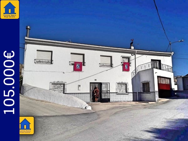 House in Castillejar - view 1