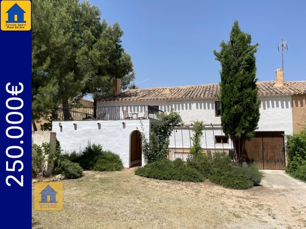 House in Venta de Micena - view 1