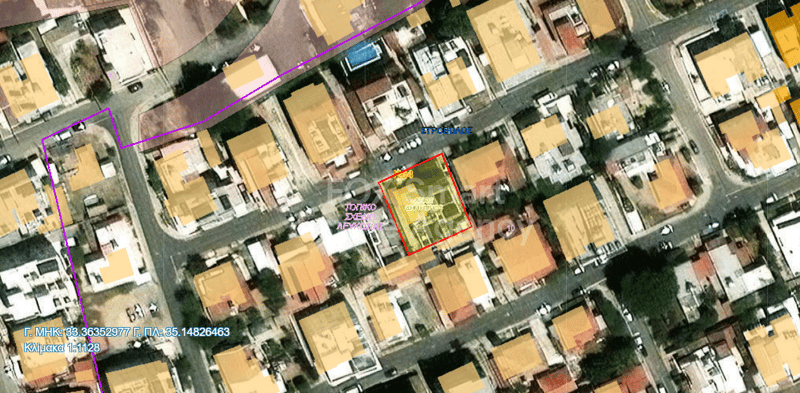 Land in Agios Dimitrios - view 1