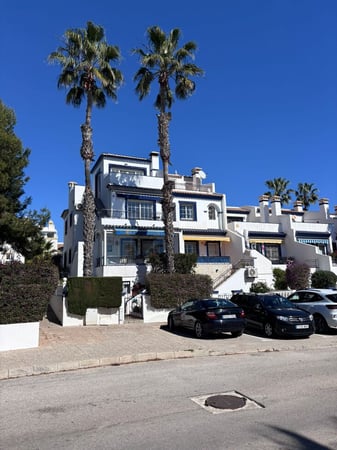 House in Los Dolses - view 1