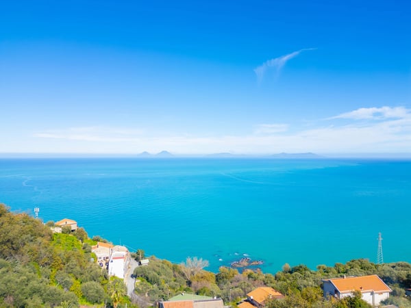 Villa in Scafa - view 1