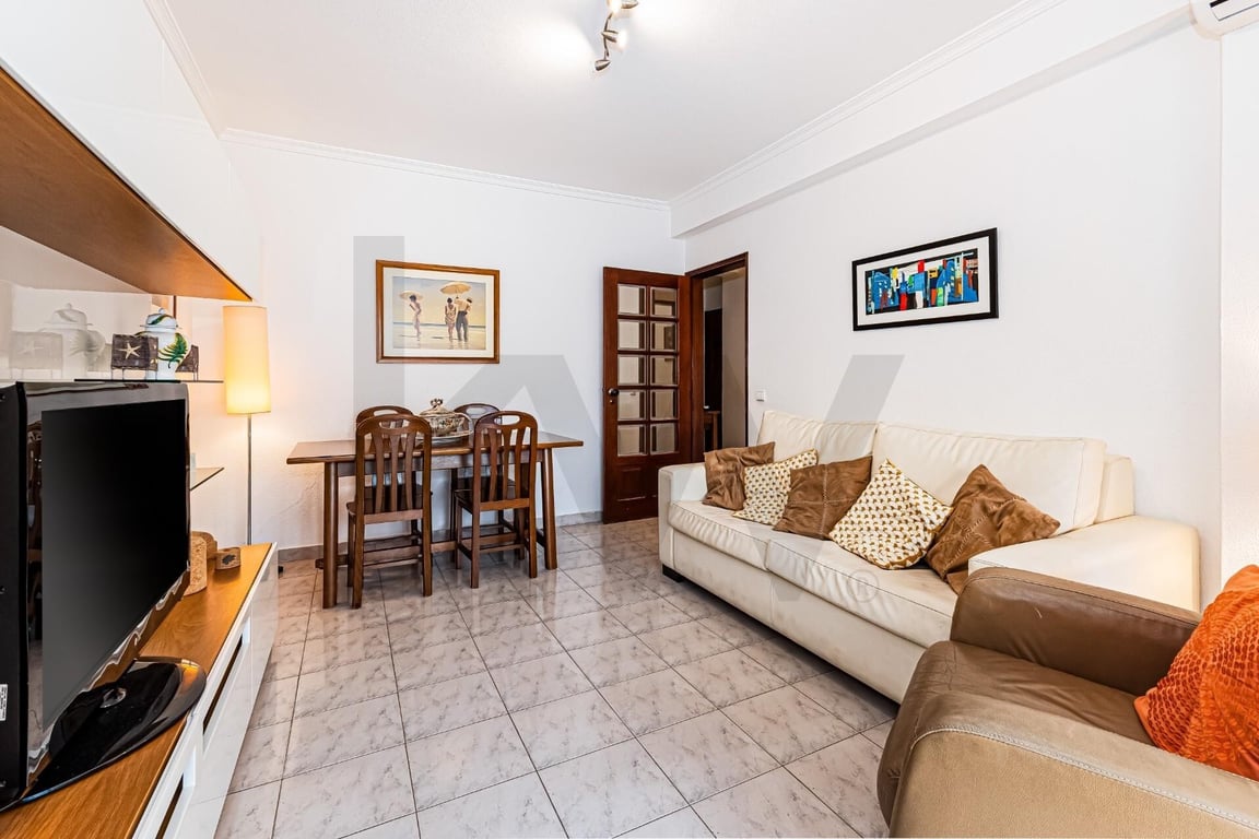Apartment in Armacao de Pera - Image 2