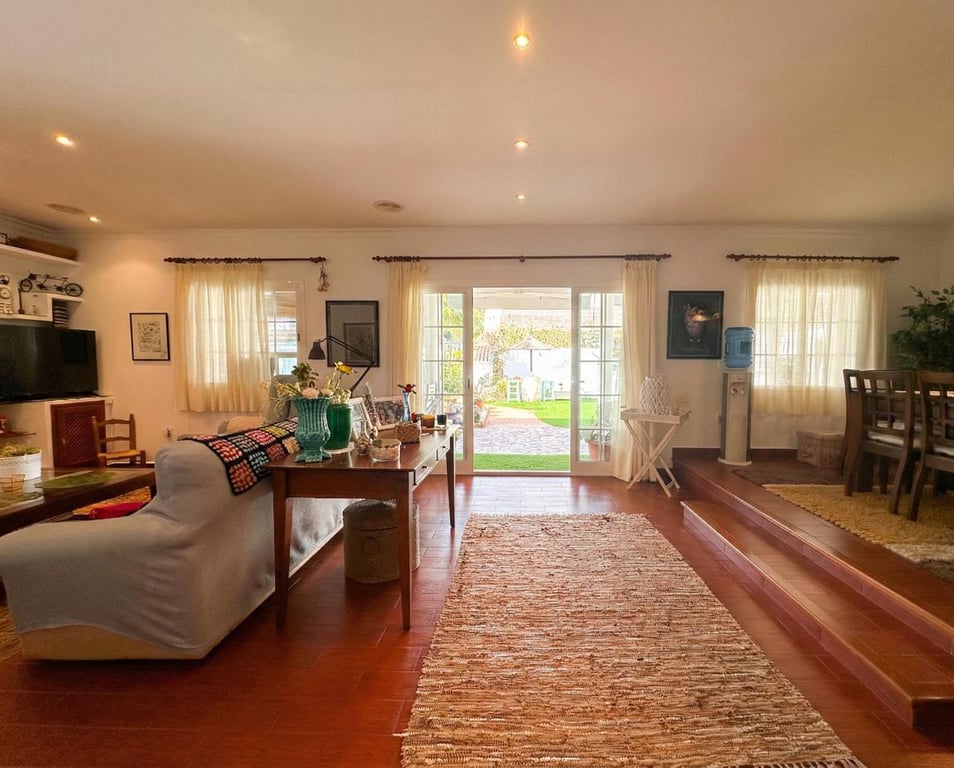 Villa in Guadiaro - Image 2