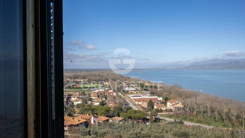 House in Castiglione del Lago - view 1