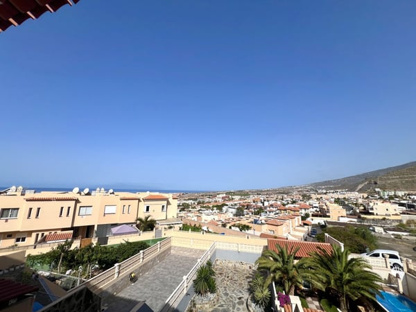 House in Fanabe - view 1