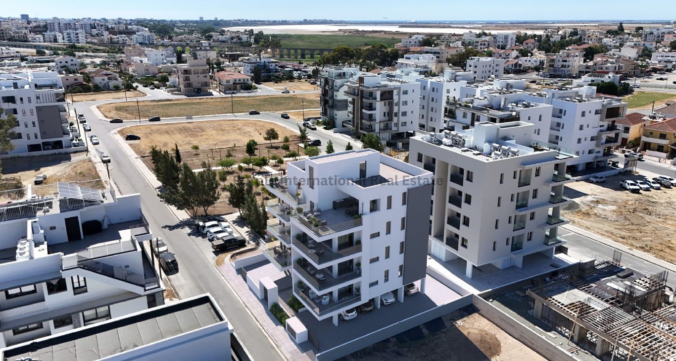Apartment in Agios Nikolaos - Image 3