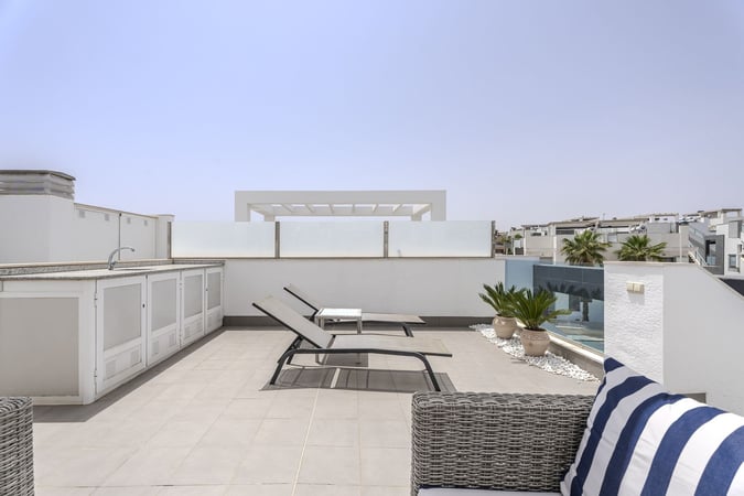 Penthouse in Punta Prima - view 1