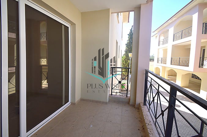 Apartment in Mazotos - view 1