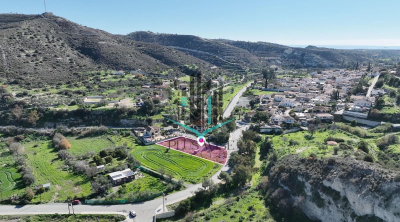 House in Kalavasos - view 1