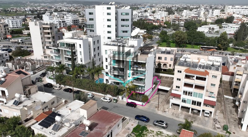Apartment in Agios Nikolaos - view 1