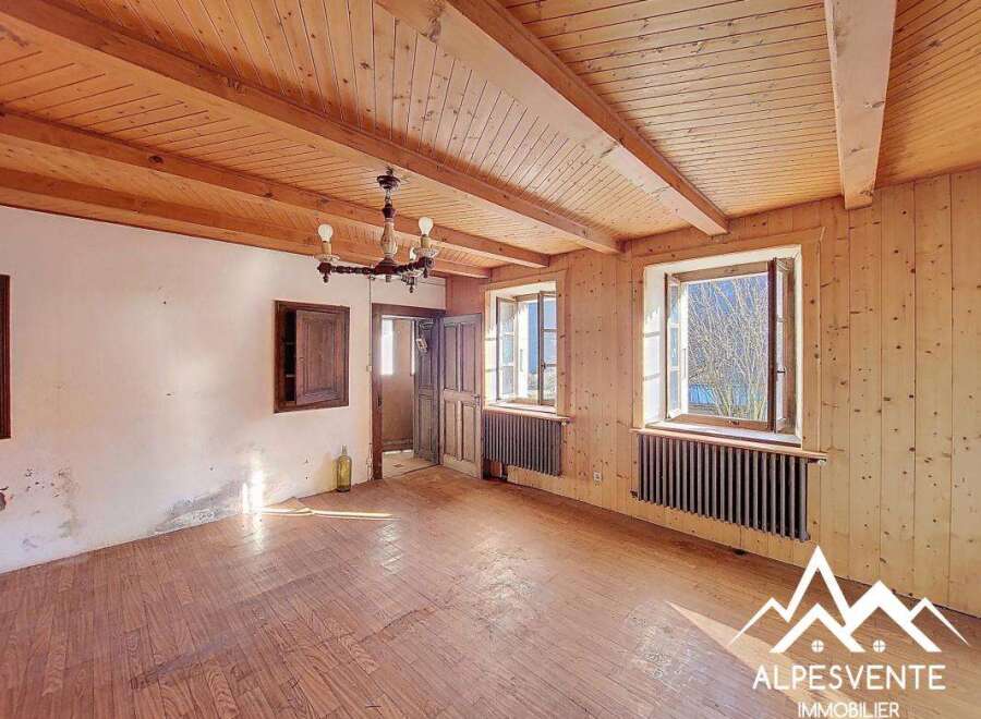 House in La Baume - Image 2