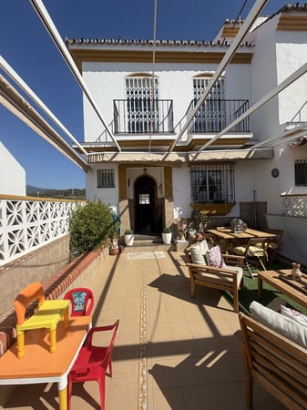 House in Estepona - view 1