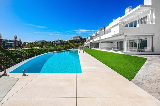 Apartment in Benalmadena - view 1