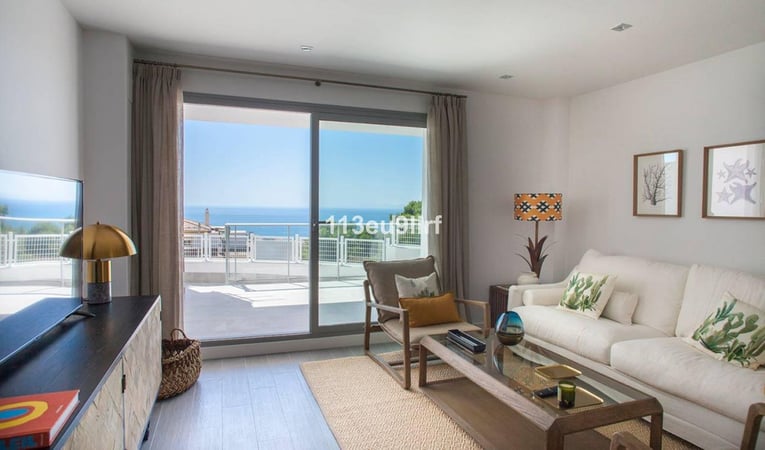 Apartment in Benalmadena - view 1