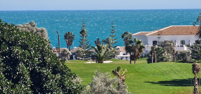 House in La Duquesa - view 1