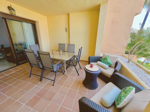 Apartment in La Duquesa - view 1