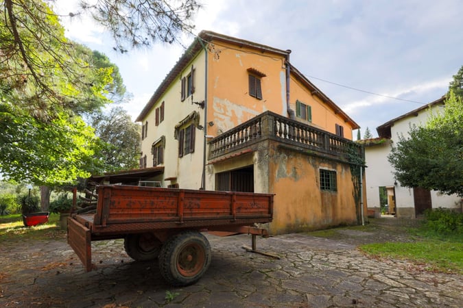 House in Vivajo - view 1