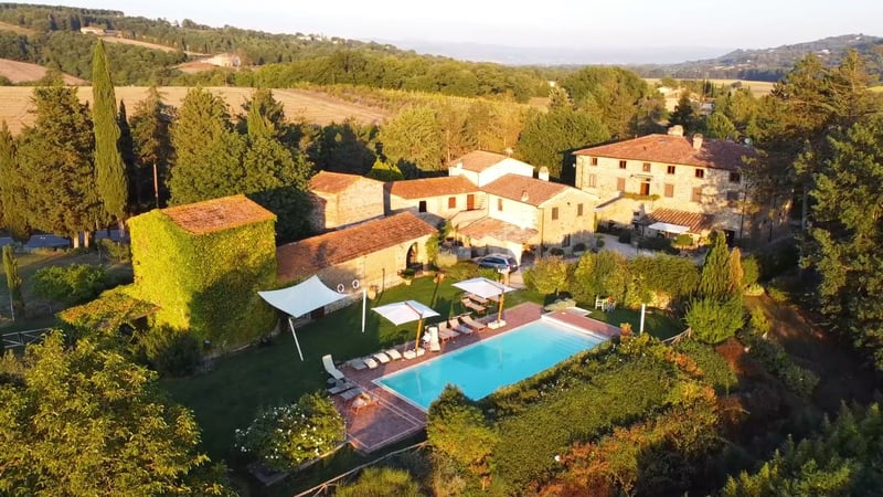 House in Anghiari - view 1