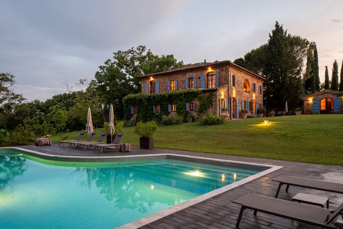 House in Lucignano - view 1