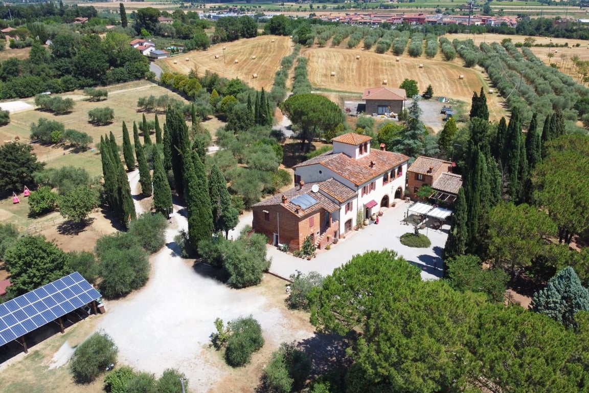 House in Bettolle - Image 2