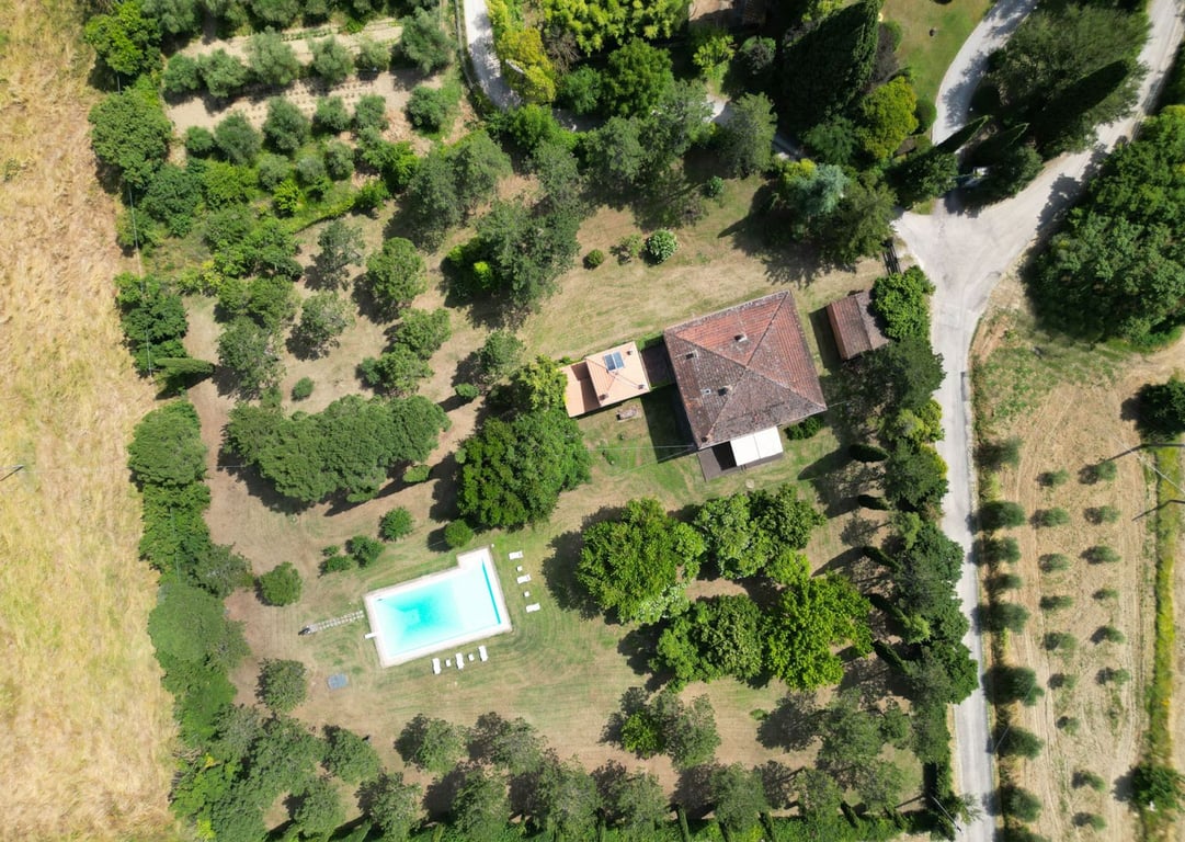 House in Lucignano - Image 3