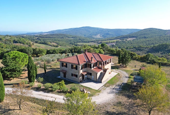 House in Montepulciano - view 1