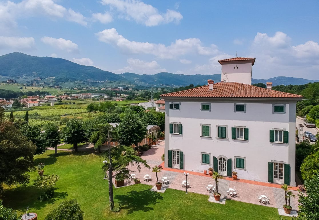 House in Quarrata - Image 3