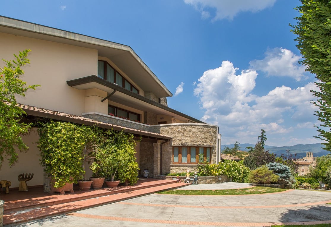 House in Arezzo - Image 3