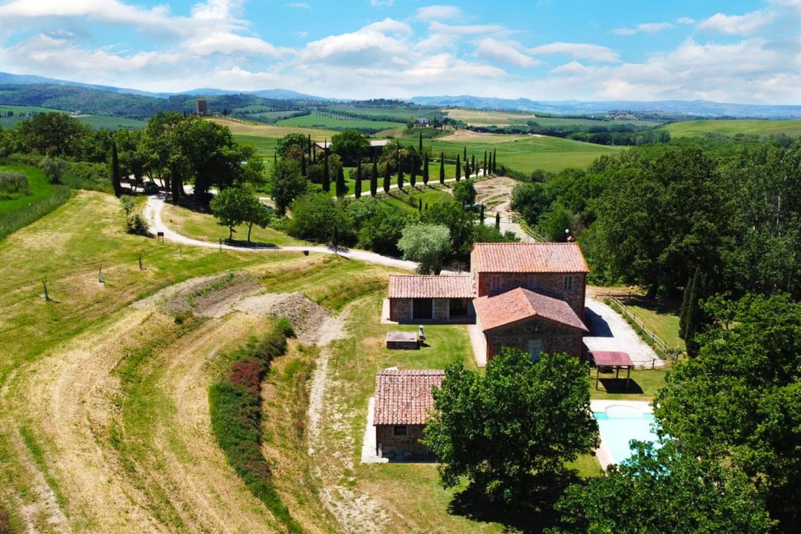 House in Sarteano - Image 3