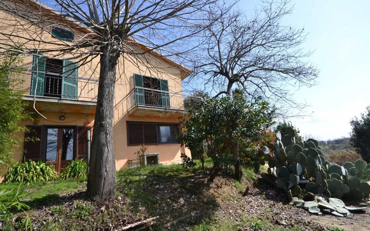 House in Citta della Pieve - view 1