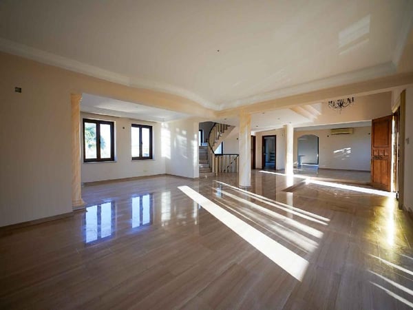 House in Tseri - view 1