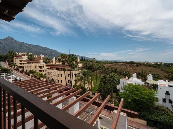 Apartment in Marbella - view 1
